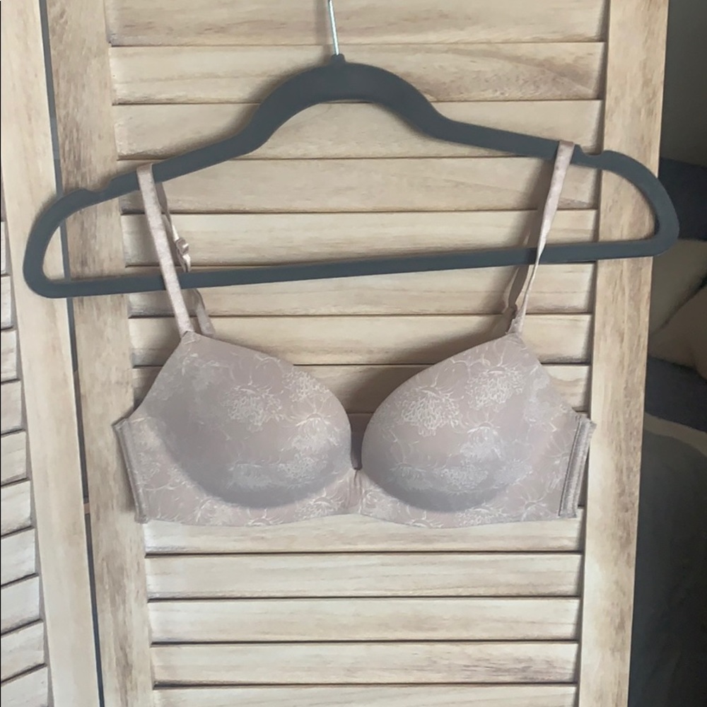 Tan Bra